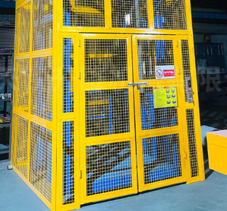 宽城货梯可以安装在室外吗